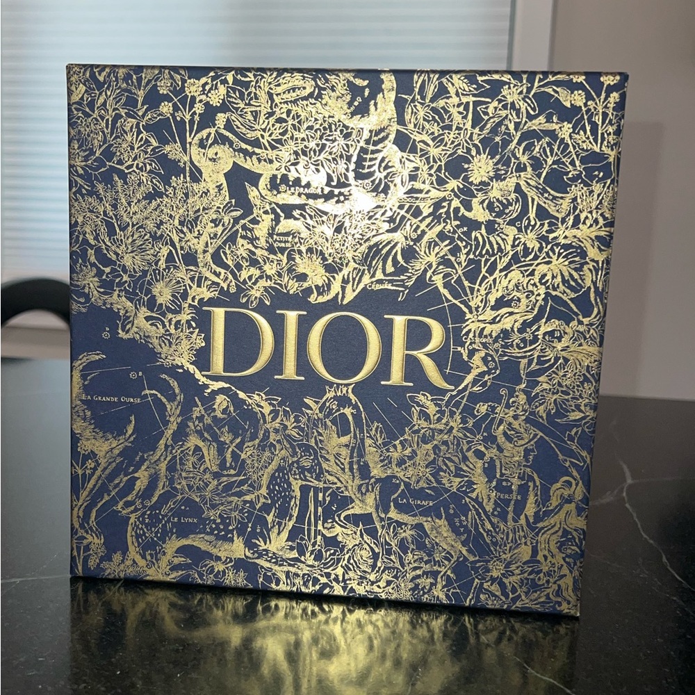 Dior Box *ONLY*